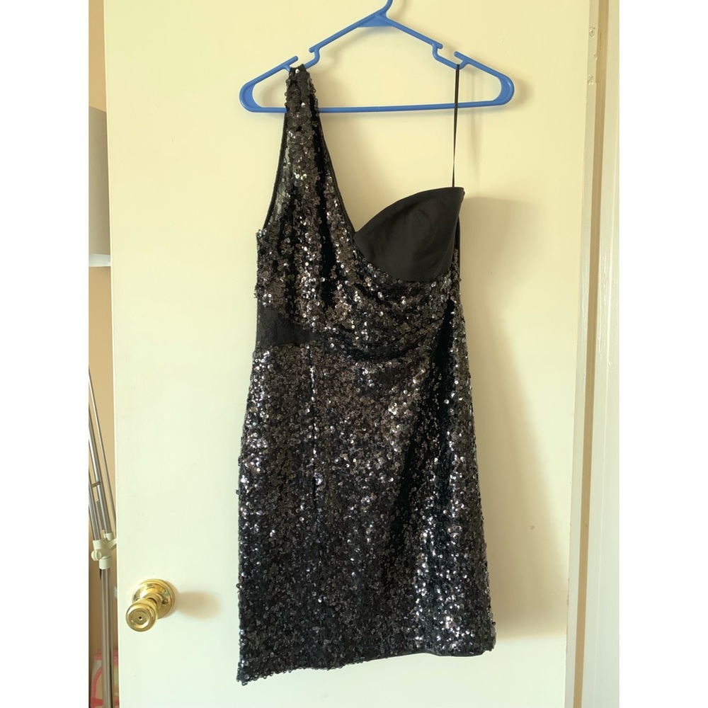 One shoulder black sequined dress